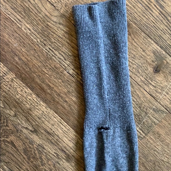 Hollister Cardigan - Picture 3 of 3